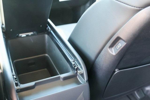 Photo of 2026 W6H Hyundai SANTA FE