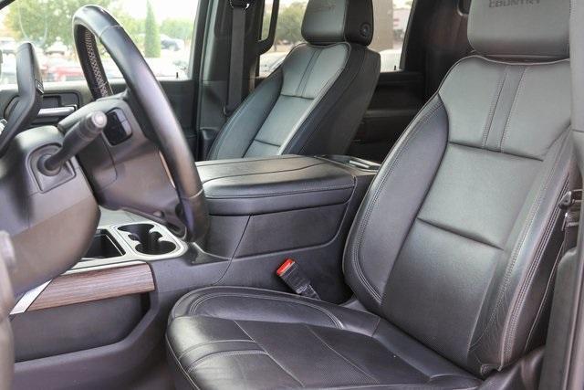 Photo of 2023 Black Chevrolet Silverado 2500