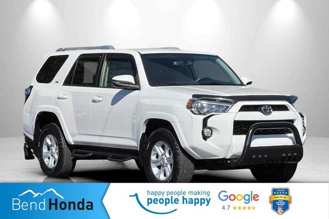 Photo of 2015 Super White Toyota 4Runner