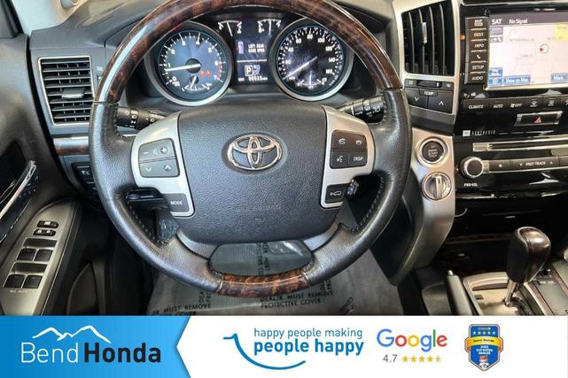 Photo of 2015 Blizzard Pearl Toyota Land Cruiser