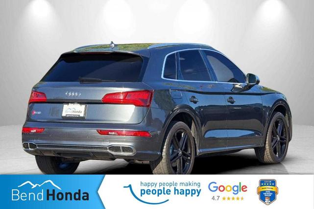 Photo of 2018 Daytona Gray Pearl Effect Audi SQ5