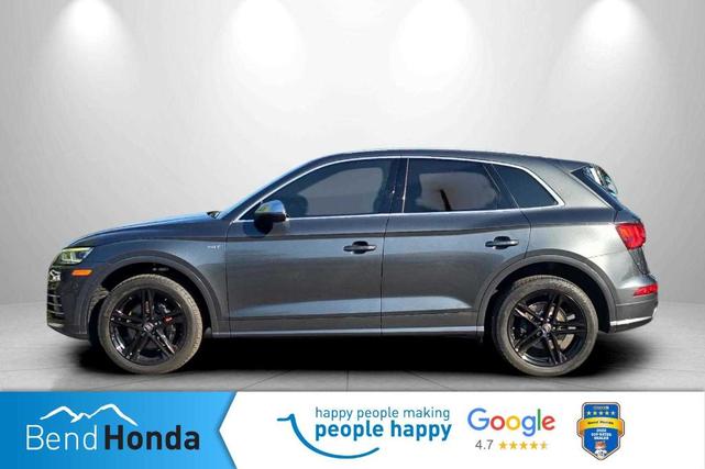 Photo of 2018 Daytona Gray Pearl Effect Audi SQ5