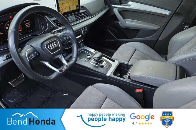 Photo of 2018 Daytona Gray Pearl Effect Audi SQ5