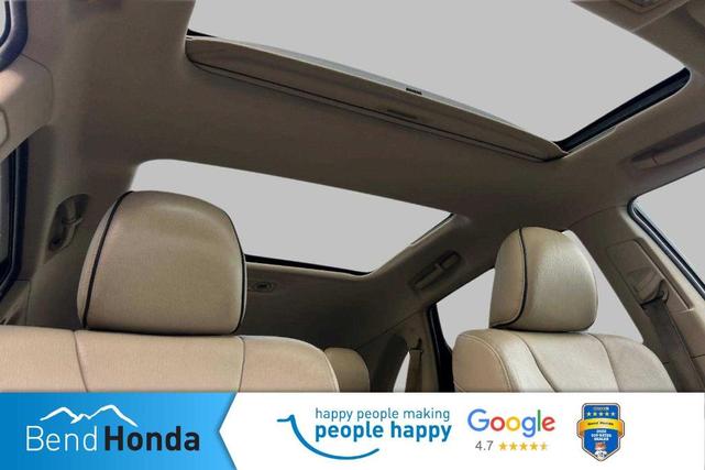 Photo of 2010 Sunset Bronze Mica Toyota Venza