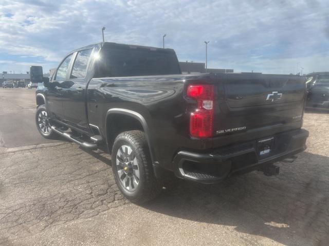 Photo of 2025 Black Chevrolet Silverado 2500