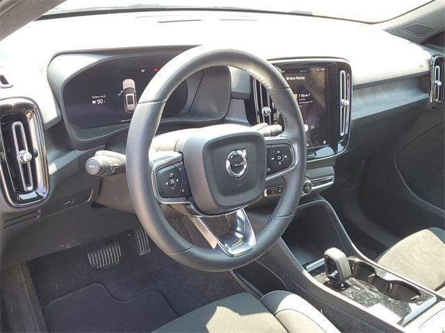 Photo of 2023 Thunder Gray Volvo XC40 Recharge Pure Electric