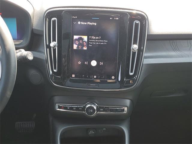 Photo of 2023 Thunder Gray Volvo XC40 Recharge Pure Electric