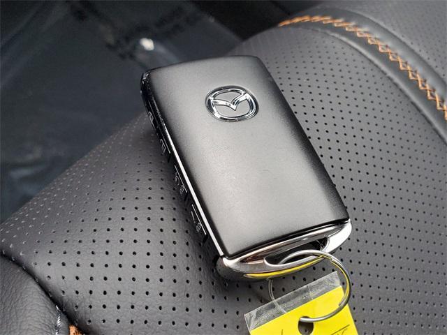 Photo of 2025 Polymetal Gray Metallic Mazda CX-50 Hybrid