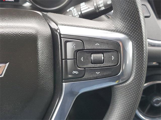 Photo of 2022 Silver Ice Metallic Chevrolet Blazer