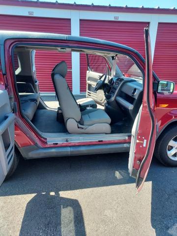 Photo of 2009 Burgundy Honda Element