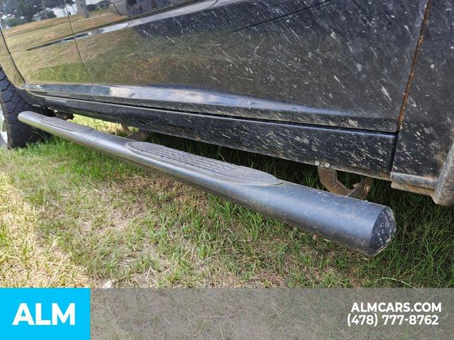 Photo of 2021 Diamond Black Crystal Pearlcoat RAM 1500