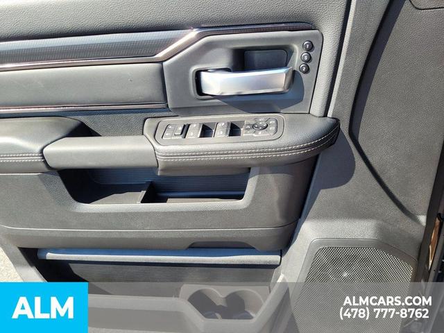 Photo of 2025 Diamond Black Crystal Pearlcoat RAM 2500