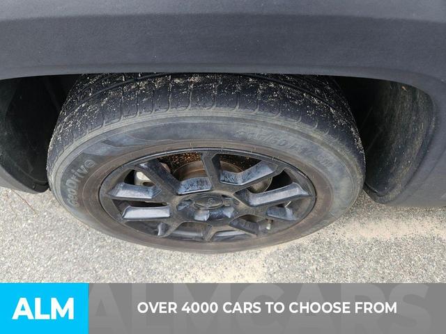Photo of 2019 Sting-Gray Clearcoat Jeep Renegade