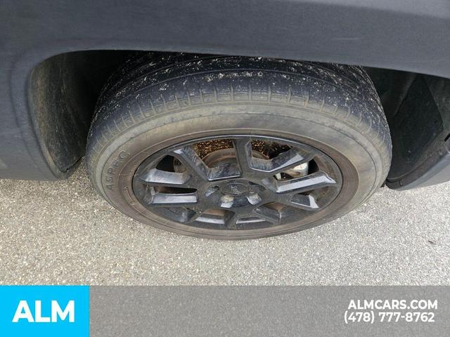 Photo of 2019 Sting-Gray Clearcoat Jeep Renegade