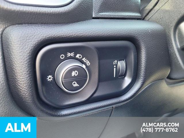 Photo of 2025 Bright White Clearcoat RAM 2500