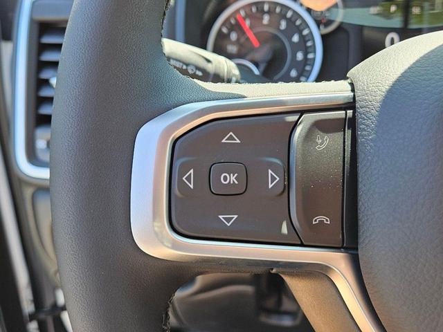Photo of 2025 Bright White Clearcoat RAM 1500
