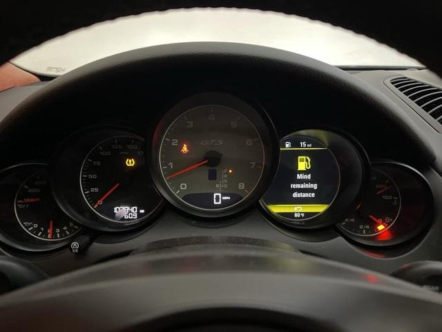 Photo of 2014 Black Porsche Cayenne