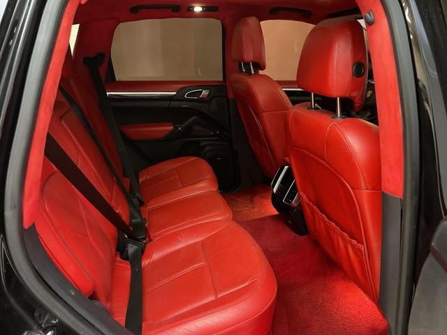 Photo of 2014 Black Porsche Cayenne