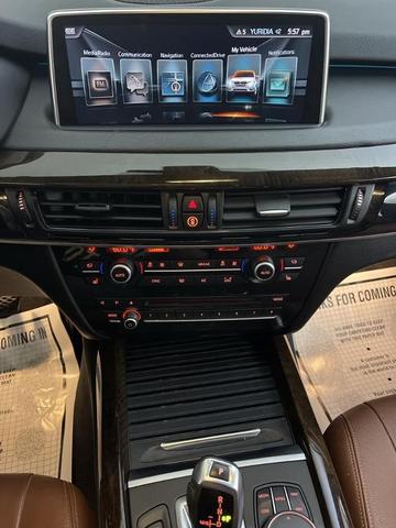 Photo of 2017 Black Sapphire Metallic BMW X5