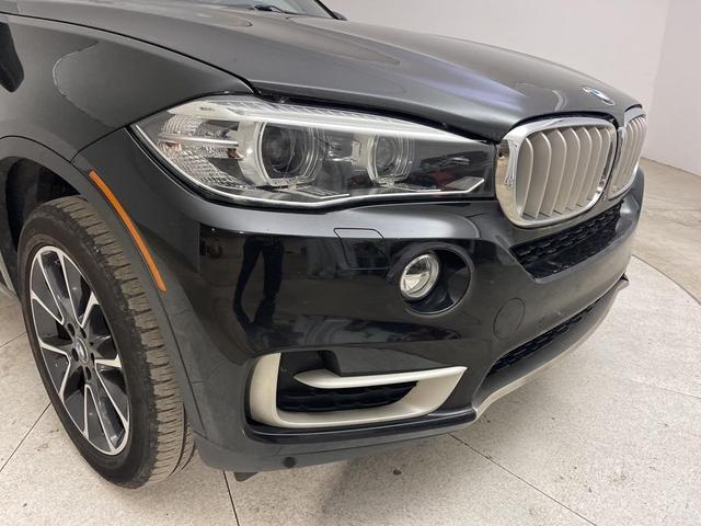 Photo of 2017 Black Sapphire Metallic BMW X5