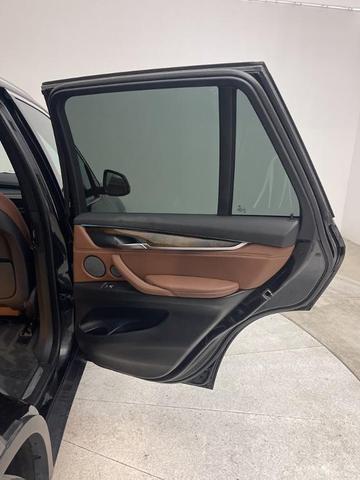 Photo of 2017 Black Sapphire Metallic BMW X5