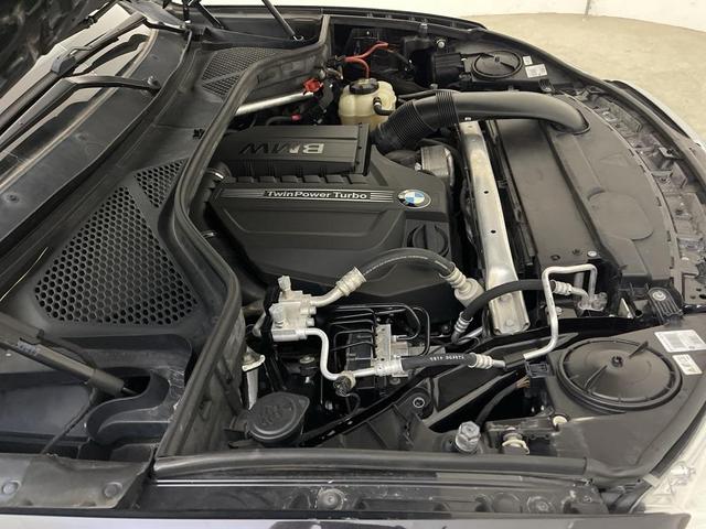 Photo of 2017 Black Sapphire Metallic BMW X5