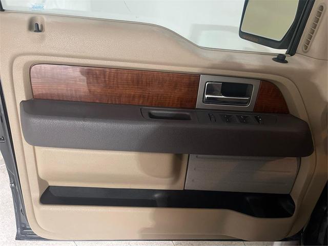 Photo of 2010 Tuxedo Black Ford F-150