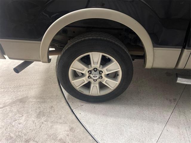 Photo of 2010 Tuxedo Black Ford F-150