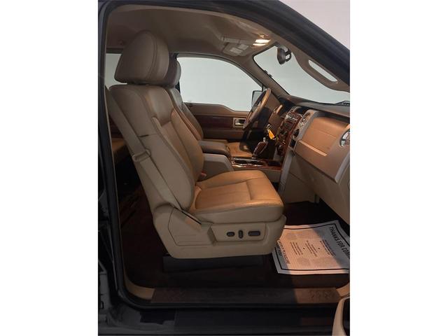 Photo of 2010 Tuxedo Black Ford F-150