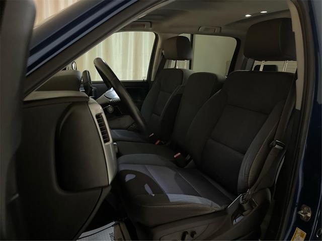 Photo of 2015 Deep Ocean Blue Metallic Chevrolet Silverado 1500