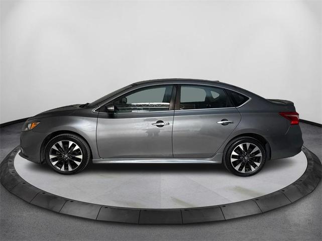 Photo of 2016 Gun Metallic Nissan Sentra