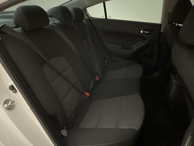 Photo of 2018 Clear White Kia Forte