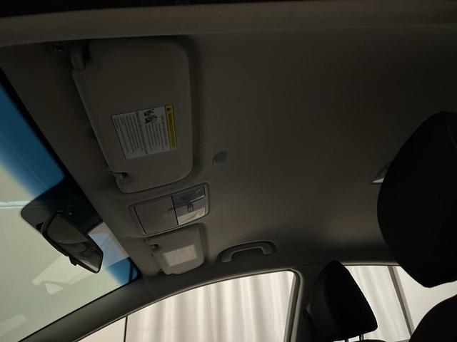 Photo of 2018 Clear White Kia Forte