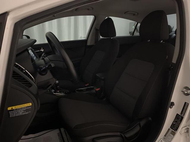 Photo of 2018 Clear White Kia Forte