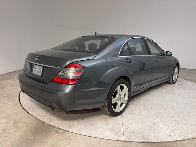Photo of 2008 Gray Mercedes-Benz S-Class