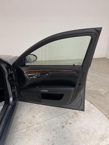 Photo of 2008 Gray Mercedes-Benz S-Class