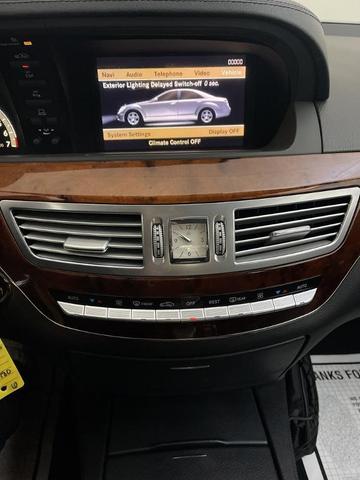 Photo of 2008 Gray Mercedes-Benz S-Class