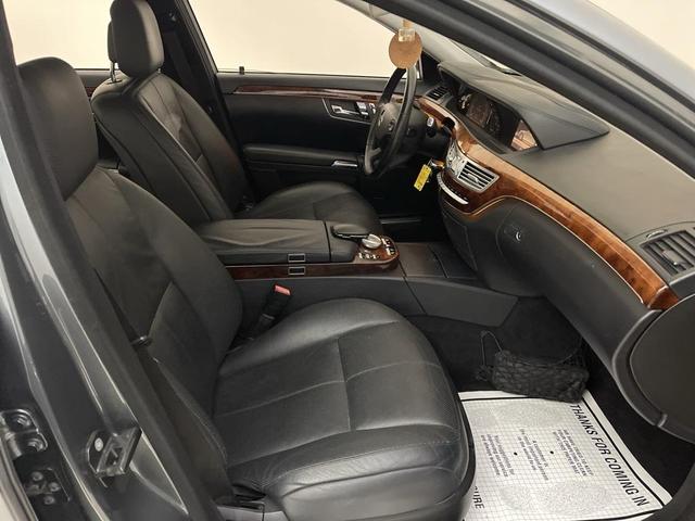 Photo of 2008 Gray Mercedes-Benz S-Class