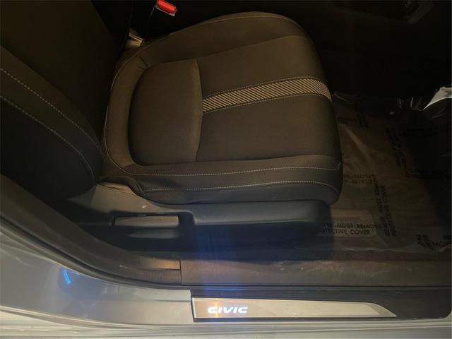 Photo of 2016 Lunar Silver Metallic Honda Civic