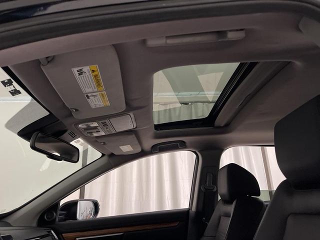 Photo of 2017 Crystal Black Pearl Honda CR-V