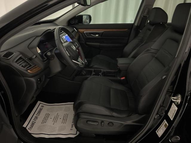 Photo of 2017 Crystal Black Pearl Honda CR-V