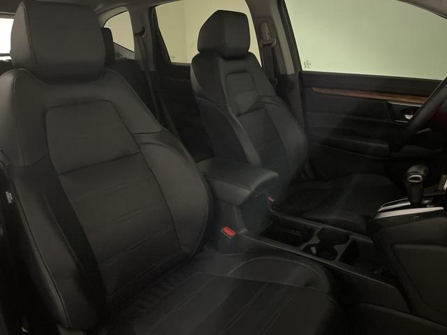 Photo of 2017 Crystal Black Pearl Honda CR-V