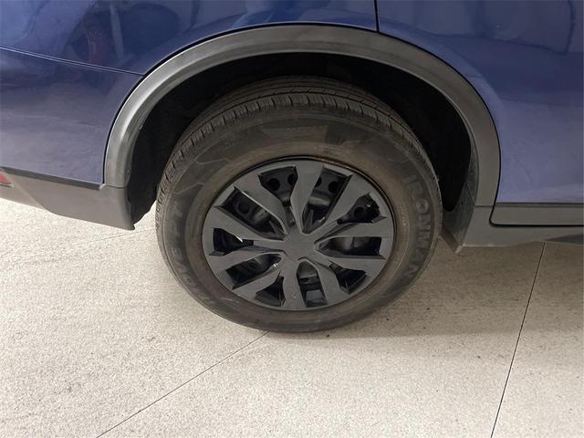 Photo of 2017 Caspian Blue Nissan Rogue