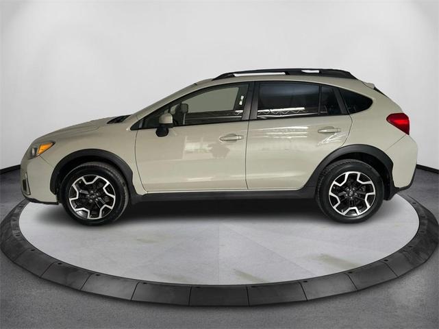 Photo of 2017 Desert Khaki Subaru Crosstrek