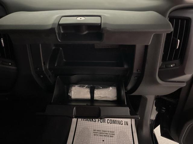 Photo of 2018 Black Chevrolet Silverado 1500