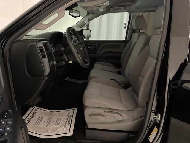 Photo of 2018 Black Chevrolet Silverado 1500
