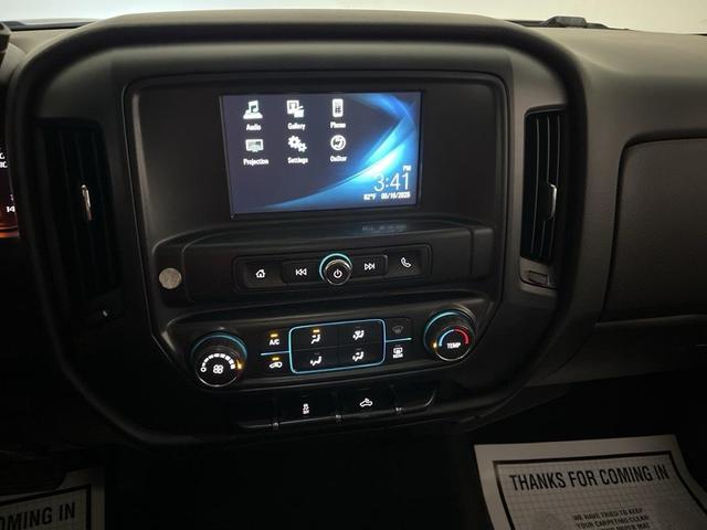Photo of 2018 Black Chevrolet Silverado 1500