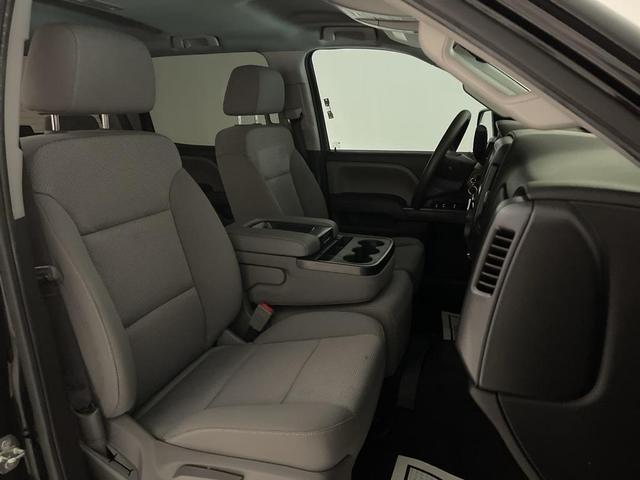 Photo of 2018 Black Chevrolet Silverado 1500