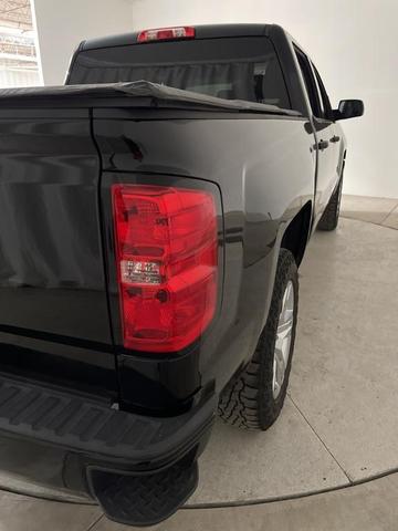 Photo of 2018 Black Chevrolet Silverado 1500