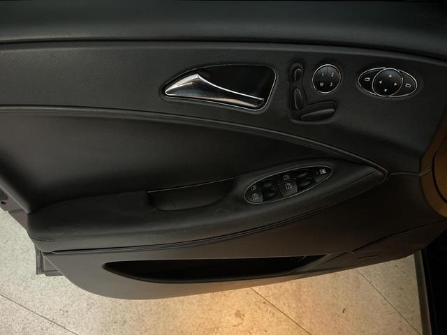 Photo of 2010 Black Mercedes-Benz CLS-Class